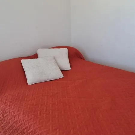 T3 Piscine-acces Direct - *