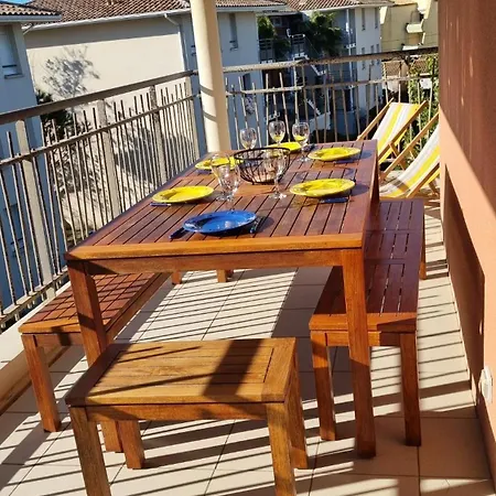 T3 Piscine-acces Direct - * Marseillan (Herault)