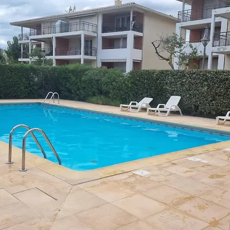T3 Piscine-acces Direct -